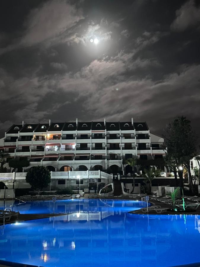 Parque Santiago II , Renovated, Ocean View, Heated Swimming Pool ! Apartment Playa de las Americas  Bagian luar foto