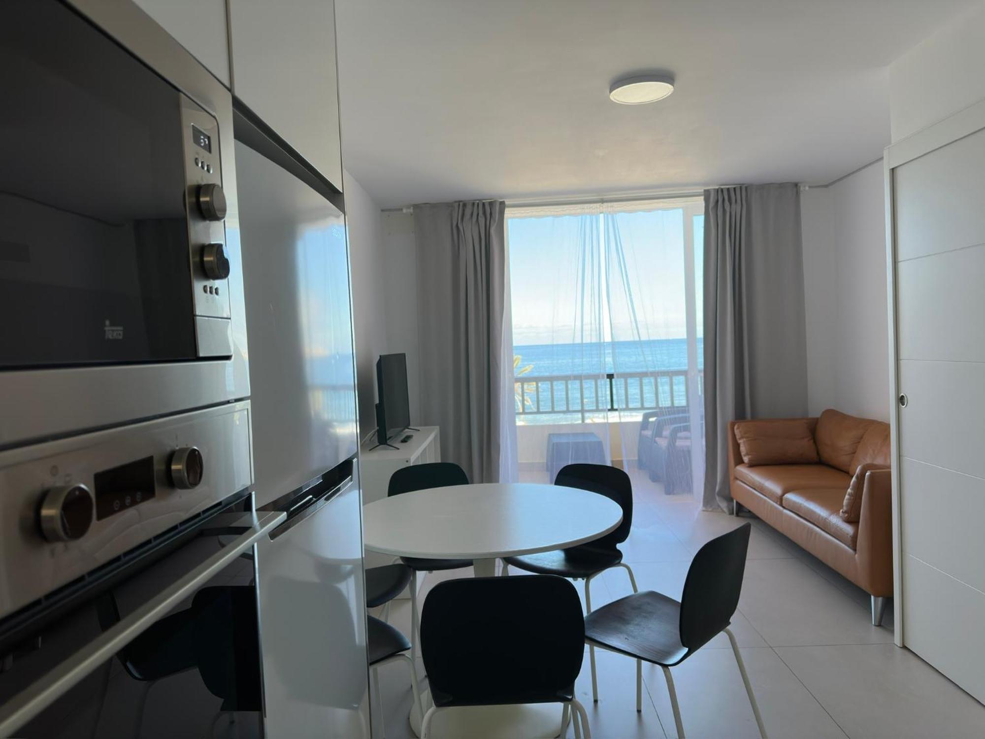 Parque Santiago II , Renovated, Ocean View, Heated Swimming Pool ! Apartment Playa de las Americas  Bagian luar foto